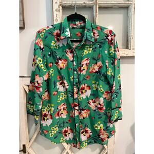 Lauren Ralph Lauren size large green floral three-quarter sleeve button blouse.
